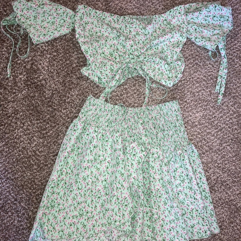 Cute 2 piece